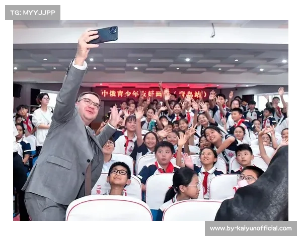 中俄青少年乒乓球友谊赛隆重开幕两国少年挥拍共筑体育友谊桥 中俄青少年乒乓球友谊赛隆重开幕两国少年挥拍共筑体育友谊桥